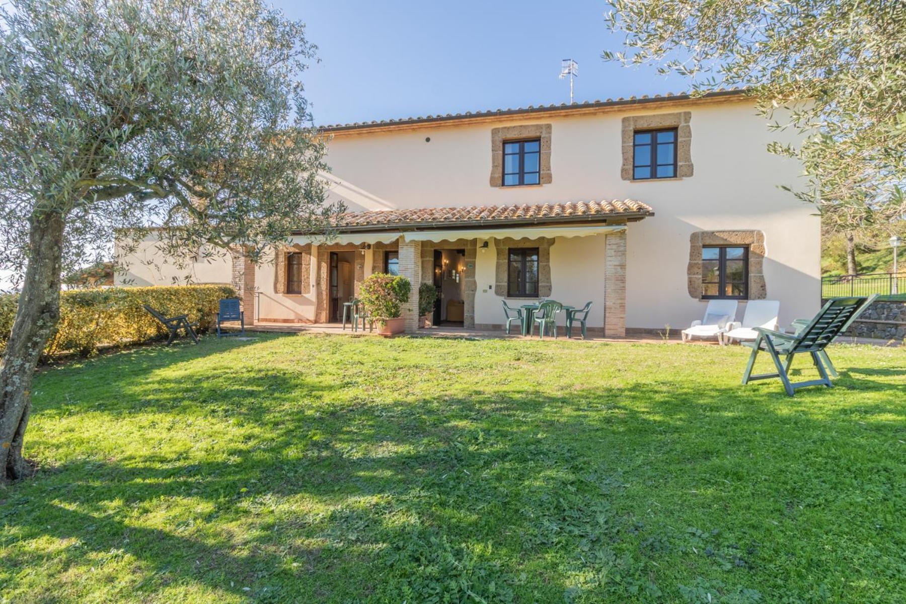 Agri Relais Il Poderaccio Di Bolsena Exterior photo
